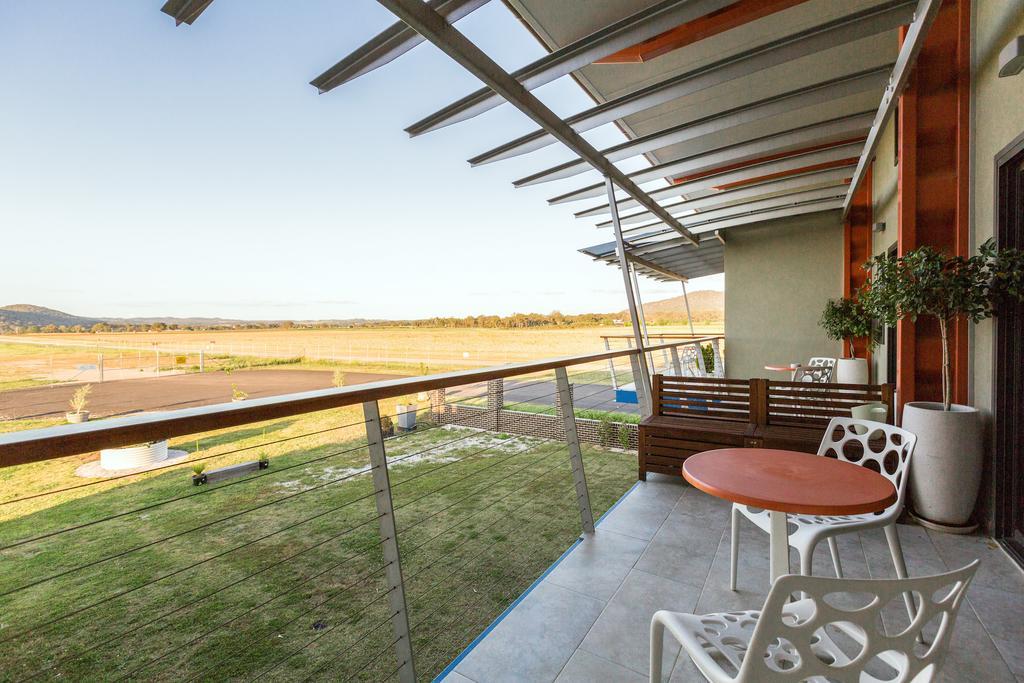 Hangar House มัดจี ภายนอก รูปภาพ